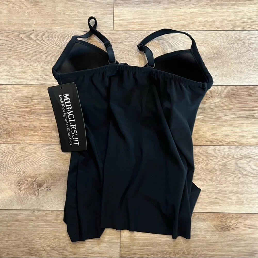 NWT Miraclesuit Size 8 Black Rock Solid Allura Tankini Molded Top Underwire Cup